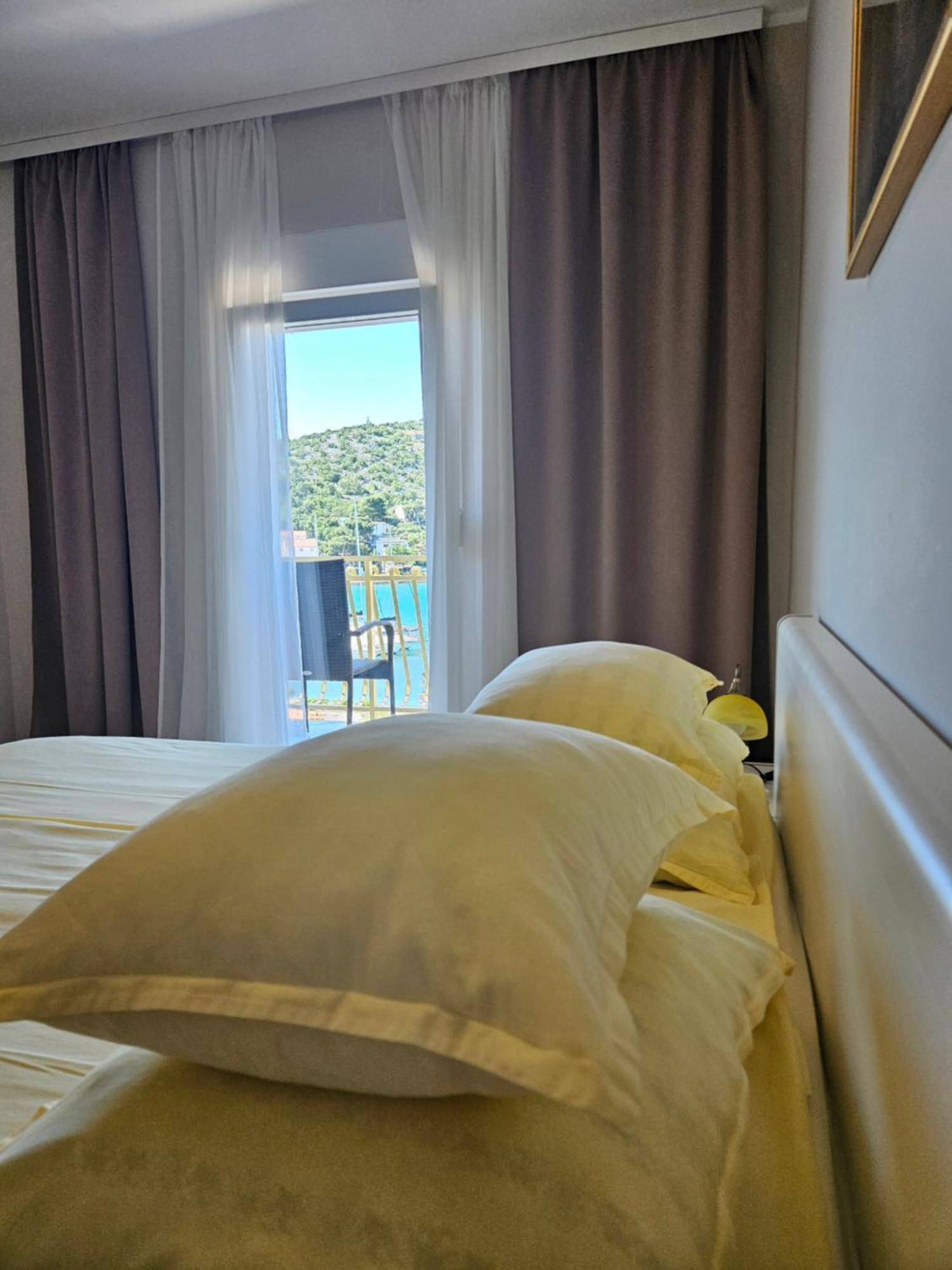 Villa Stegic Tisno Exterior foto