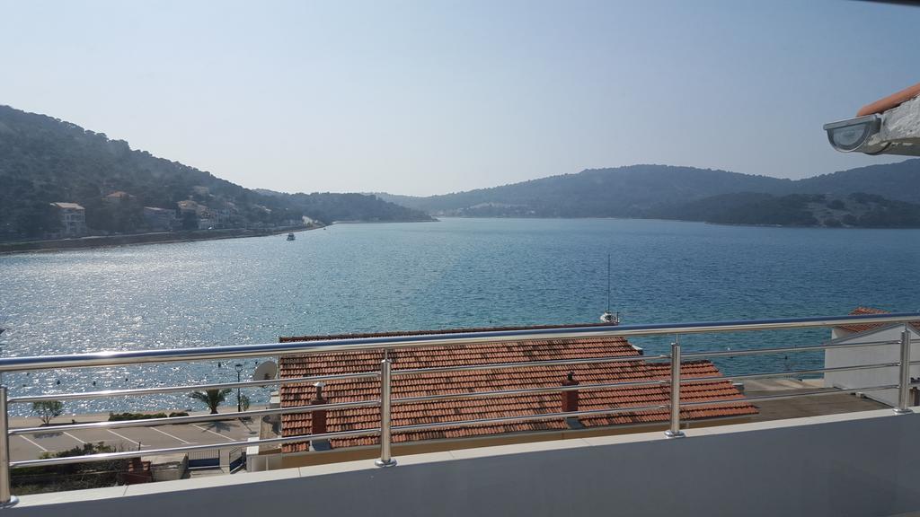 Villa Stegic Tisno Exterior foto