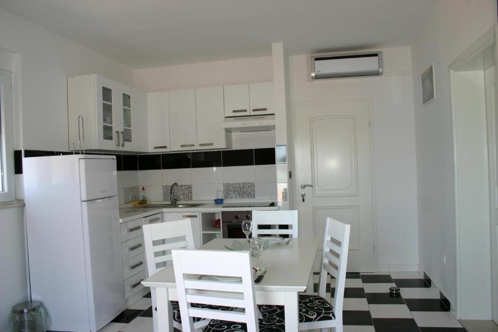 Villa Stegic Tisno Habitación foto